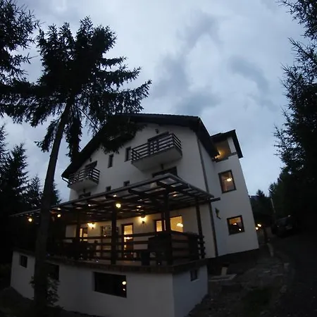 Gasthof Casa Laur Cu Plaja Privata *